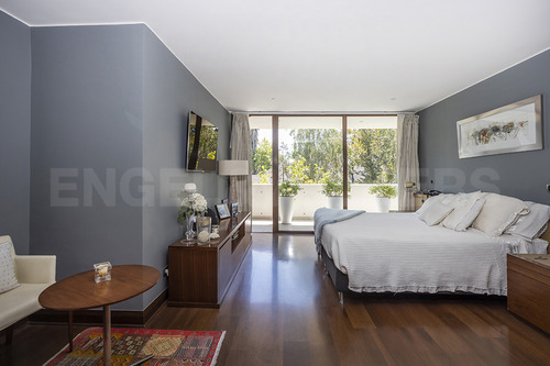 Departamento Triplex Con Jardín - Los Domínicos Antiguo