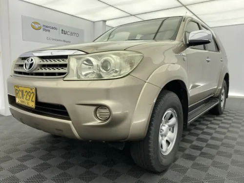 Toyota Fortuner 2.7l 4x2