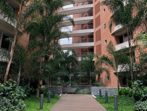 En Venta/alquiler Apto 200 M2 3h/3b.2p Lomas De Las Mercedes 4051