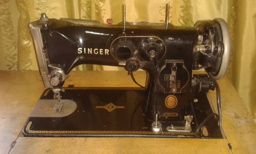 Máquina De Coser Singer Negrita