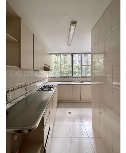Venta Apartamento De 230mtrs2 En El Peñón, Oeste De Cali 8313.