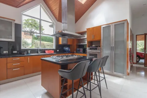 Casa En Arriendo En La Calera. Cod A5924