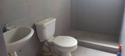 Imagen 6 de 13 de Se Vende Apartamento Obra Gris 58m2 Guatire La Sabana