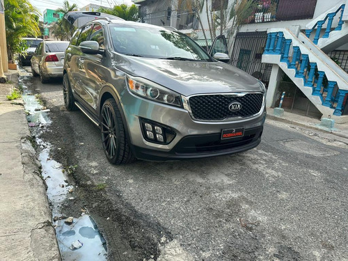 Imagen 7 de 15 de Kia Sorento Sorento Xl