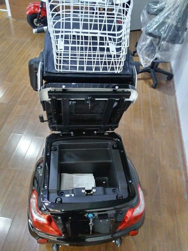 Imagen 5 de 25 de Triciclo Electrico 2 Personas En Cuotas Con Anticipo