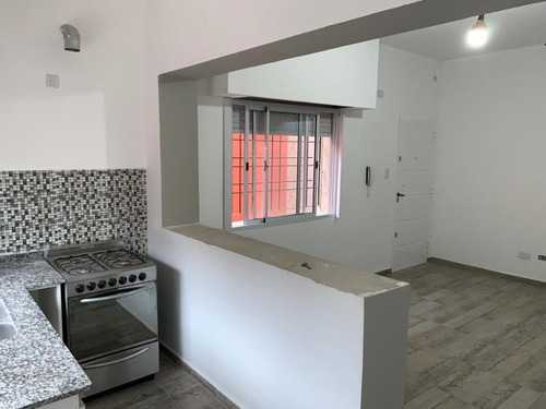 Imagen 13 de 14 de Departamento Tipo Casa En Venta En Bernal Oeste