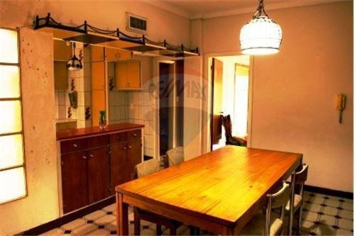 Imagen 15 de 30 de Casa Venta Barracas En Block Garaje Jardín Terraza