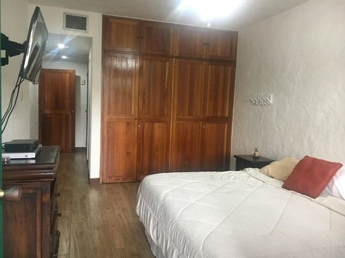 Imagen 7 de 23 de Mariestela Boada, Vende Comodo Apto En Lecheria. #20-14589