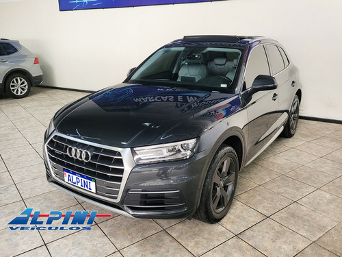 Audi Q5 TFSI AMBIENTE S TRONIC
