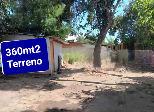 Propiedad De 360mt2 De Terreno 100mt2 Utiles, 1 Piso, Molina