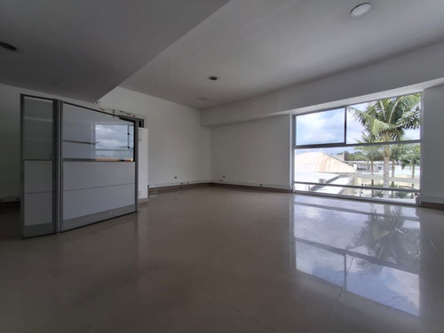 Se Vende Oficina Cc Campanario