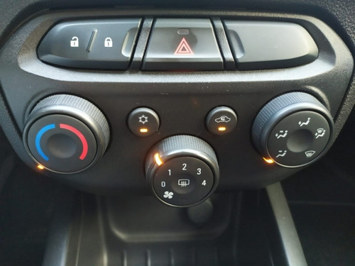 Imagem 12 de 15 de Chevrolet Prisma 1.0 Joy