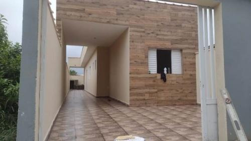 Imagem 6 de 11 de Linda Casa Em Fase De Acabamento Em Itanhaém Com Piscina
