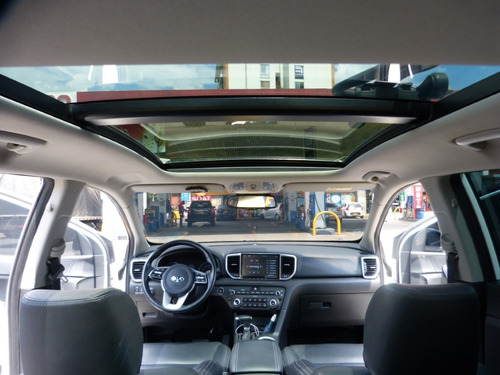 Kia New Sportage Zenith At 2000cc 4x4