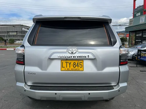Toyota Sr5 4runner 4.0cc At Aa 4x4