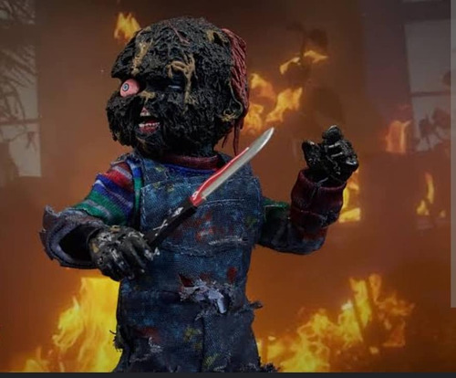Chucky Charred - Exclusivo Neca X Shout! Factory / Scream F.