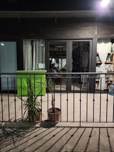 Local En Puerto De Frutos En Venta