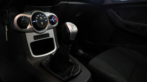 Ford Fiesta Kinetic Design 1.6 S Plus 120cv - 150178 - C