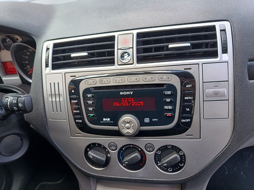 Ford Kuga 2.5 Trend Mt 4x4 (ku01/ku04)