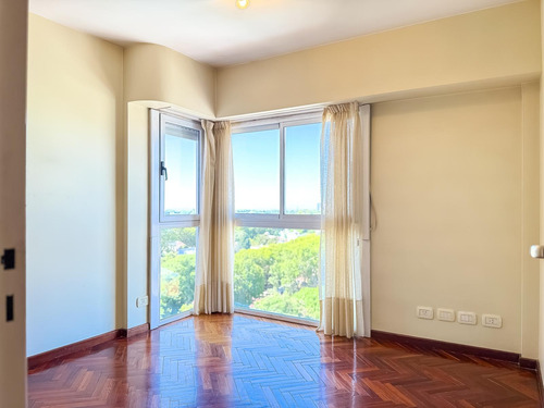Departamento De 4 Ambientes En Alquiler, Con Balcón , Cochera Y Baulera De 30 M² - Acassuso