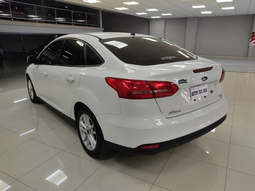 Ford Focus 4p 2.0l N Mt Se 2016 0km