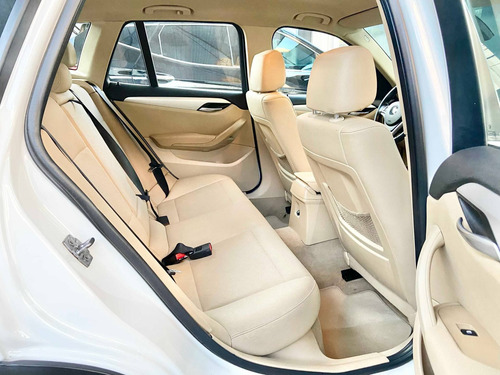 Imagem 9 de 14 de Bmw X1 2.0 16v Gasolina Sdrive18i 4p Automático