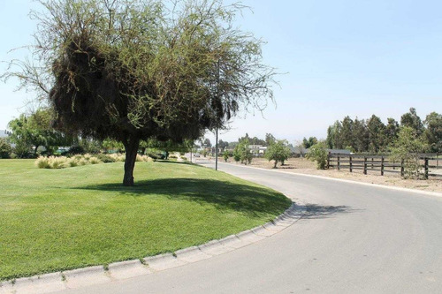Sitio En Exclusivo Condominio De Primer Nivel