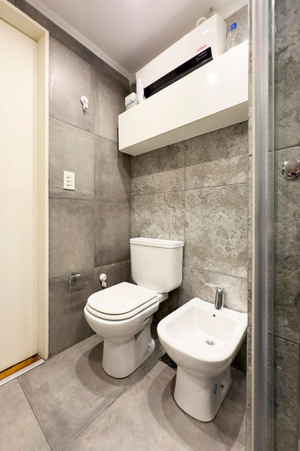 Venta 4 Ambientes Con Balcon En Recoleta