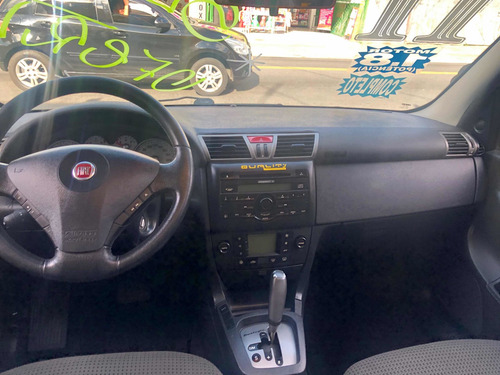 Stilo 1.8 8v Sporting Flex, Dualogic, 4p, 2011, Teto Solar
