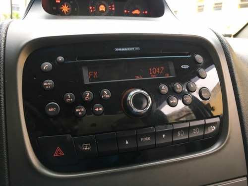 Fiat Idea Adventure 1.8 Flex Manual Branca - 2015