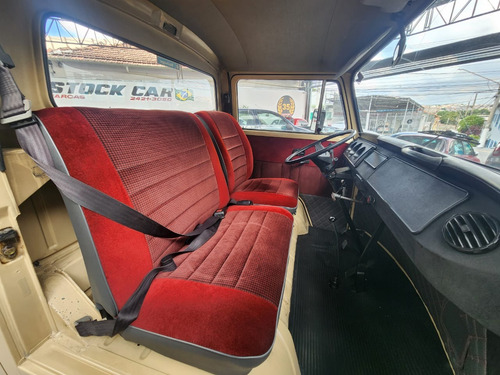 Volkswagen Kombi 1.6 MI PICK-UP CS 8V GASOLINA 2P MANUAL