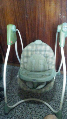 Imagen 2 de 6 de Silla Mecedora Graco Precio De Remate