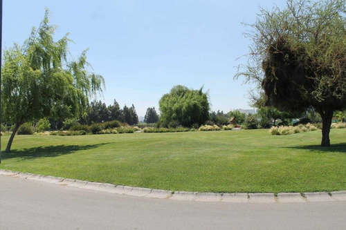 Sitio En Exclusivo Condominio De Primer Nivel