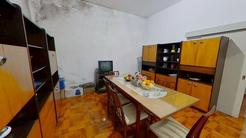 Venta Casa 4 Amb + Local + Garage En Lanus