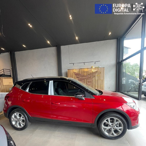 Imagen 10 de 24 de Seat Arona Fr 2024