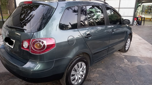 Imagen 13 de 15 de Volkswagen Suran 2010 1.6 I Comfortline 90a
