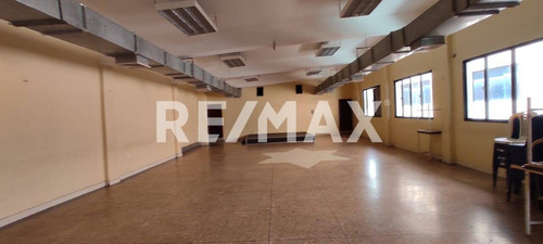 Imagen 10 de 14 de 160701 Anthony M 0424-4338703 Venta Complejo Hotel En Moron