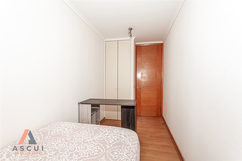 Departamento En Venta De 2 Dorm. En Las Condes