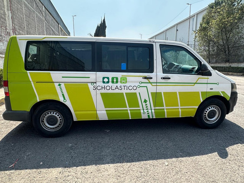 Volkswagen Transporter 2.0 9pas Aa Mt