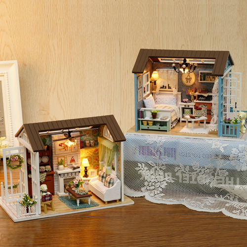 Holiday Time Upgrade-chinese - Kit De Casa En Miniatura Para