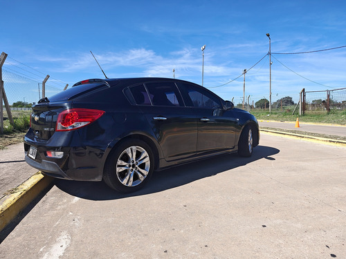 Chevrolet Cruze 1.8 Ltz Mt 5 p