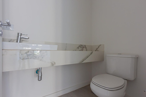 Venta Semipiso 3 Ambientes Remeros Beach Con Patio