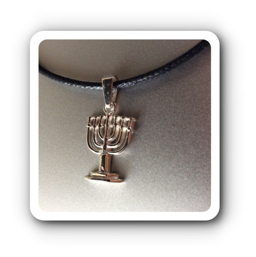 Dije De Menorah Candelabro Judio Plata Ley Solida Y Collar