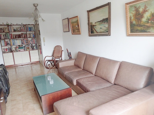 Comodo Apartamento En Terrazas Del Ávila 25-17382