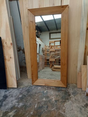 Espejo Madera Maciza Alamo Tono Petiribi 1.30 X 0.60 Miel Tono Paraíso