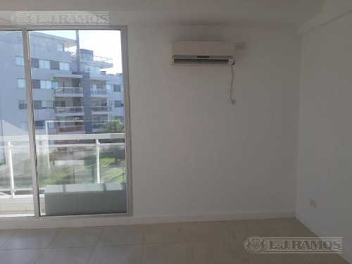 Imagen 8 de 12 de Departamento En Venta - Islas Del Canal