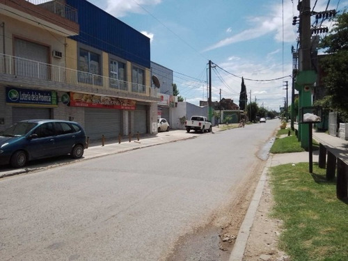 Imagen 2 de 4 de Local En Jose C Paz