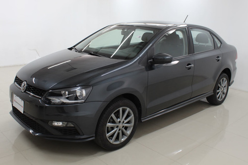 Imagen 1 de 15 de Volkswagen Vento 4x2 4 Pts Starline Ta A/ac R-15