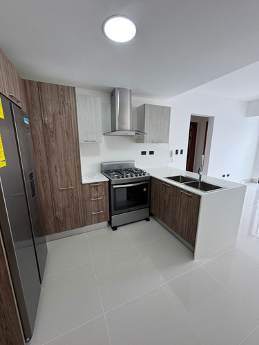 Alquiler De Apartamento A Estrenar Con Linea Blanca En Serralles