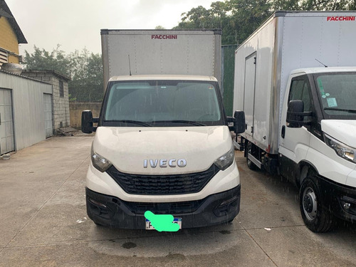 Iveco 2020/2021 Bau Fachini ,unico Dono